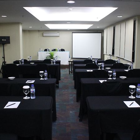 Sahid Mutiara Karawaci Hotel Tangerang Luaran gambar